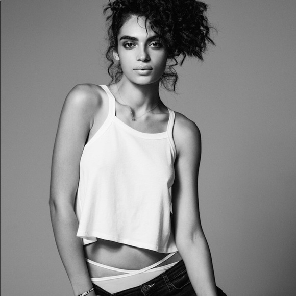 NWT Flynn Skye Blake Tee in Black - Picture 7 of 8